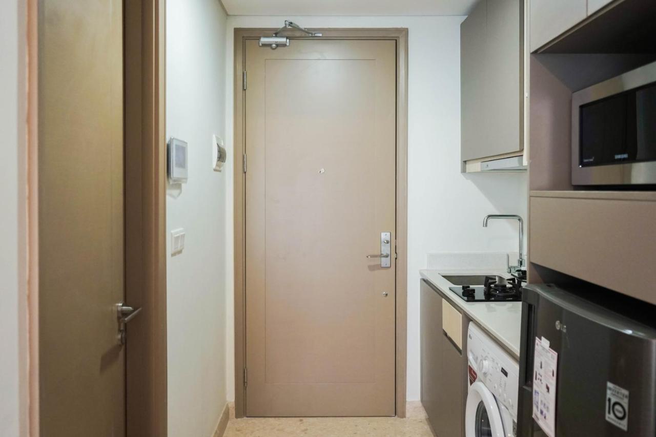 New Furnished With Sea View At Gold Coast By Travelio *